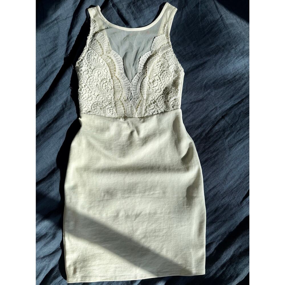 Little White Dress Graduation Deep V Sheer Top with w/ Lace EUC Sz Small Bodycon